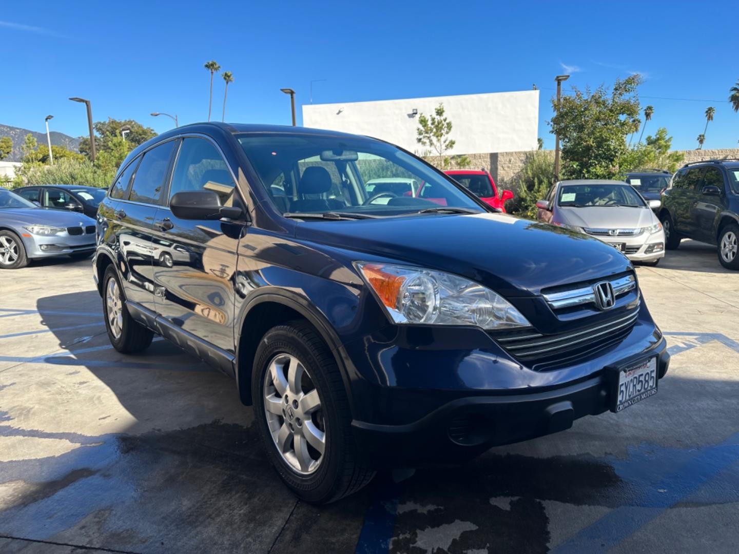 2007 Blue /Gray Honda CR-V EX 4WD AT (JHLRE48577C) with an 2.4L L4 DOHC 16V engine, 5-Speed Automatic Overdrive transmission, located at 30 S. Berkeley Avenue, Pasadena, CA, 91107, (626) 248-7567, 34.145447, -118.109398 - 4WD! This 2007 Honda CR-V EX 4WD looks and drives good. Don't let bad credit or financial setbacks hold you back from owning a dependable vehicle. At our BHPH dealership, we're here to make the car-buying process as smooth and stress-free as possible. We invite you to visit our dealership in Pasa - Photo#6